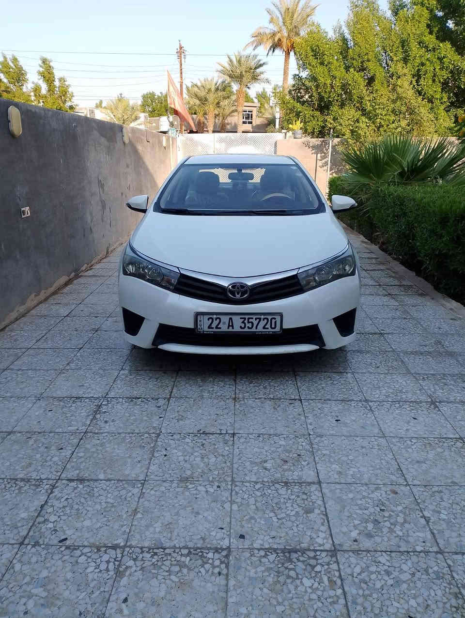 كورلا خليجي 2015 كفاله من الضربه والصبغ بيه بارد كد شبر بل الباب الخلفي عكس السائق محرك وكير شرط بدون فتح.     تخم إطار جديد. صدر جديد  للعلم صور السياره واقعيه بدون اي شي السعر.    147 بيه مجال بصيط.    ***********
