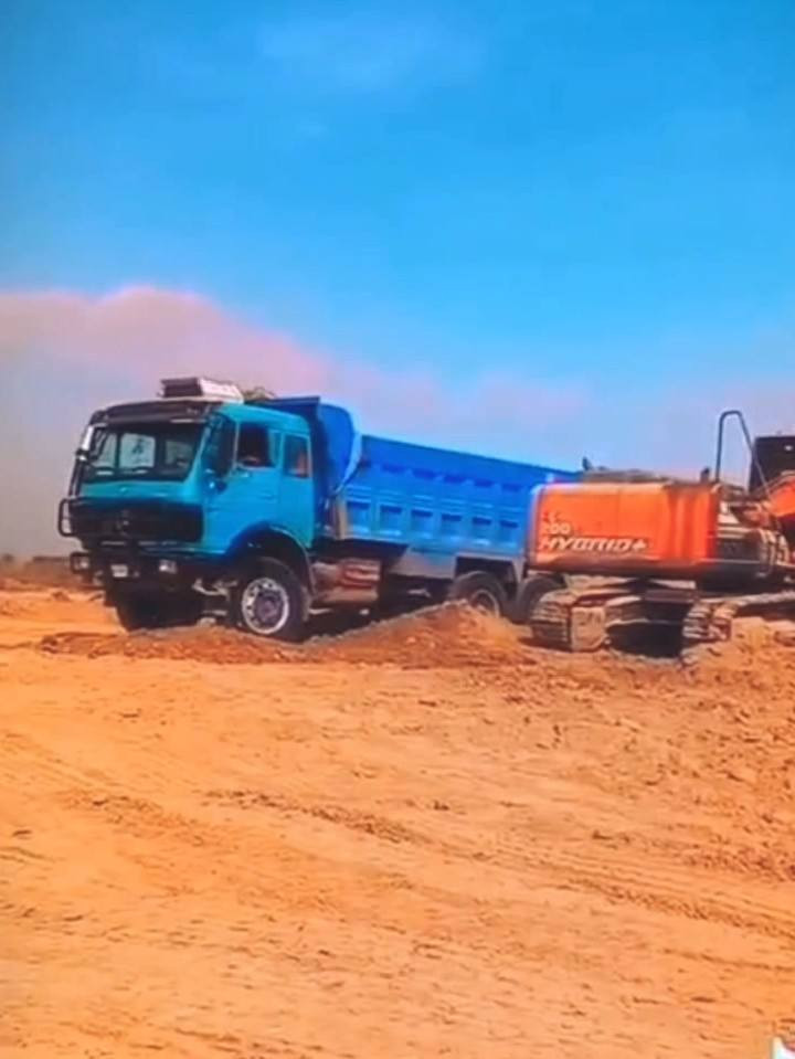 يالله سلام عليكم البي للبيع موديل 75 قماره ام حدثه اثمنينات كير 160 مجموعه نص رباط اعوج مكينه 28 عل سحك تخم تاير بدي نضيف قماره نضيفه رقم مثنئ اكليزي اب اسمي جهازه للعمل مكان السياره نجف ابو اصخير للتصل عل رقم ***********
