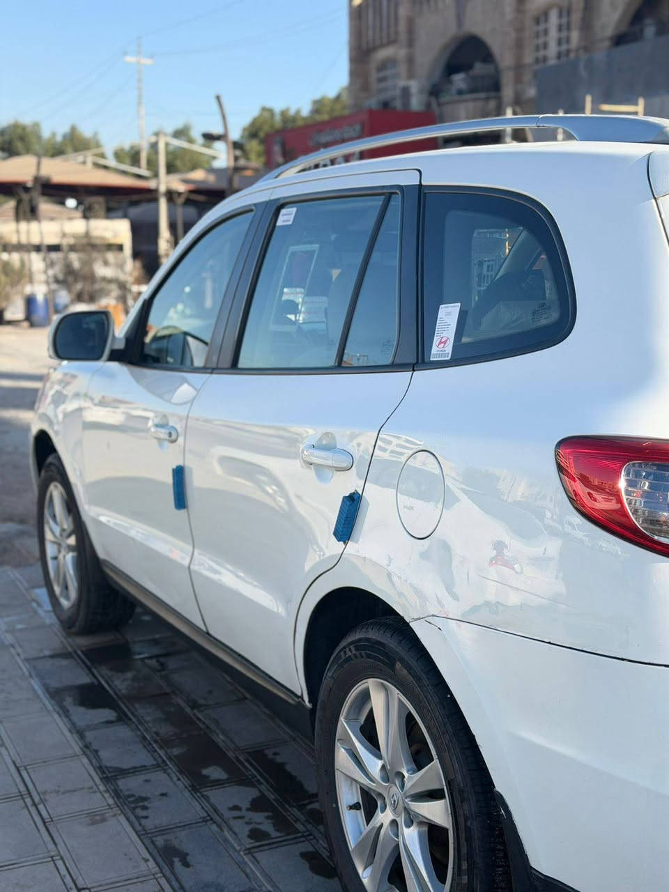 سلام عليكم سنتافيه خليجي موديل ٢٠١١ رقم سليمانيه تحويل مباشر سياره فول مواصفات محرك وكير خير من الله اي تبخير مابي بيها منضومه غاز شادها جديد سياره بيها شخط ومرشوشه صفحه عده تكمه ماواصل رش لتكمه جهت اليمنه العنوان بغداد سيديه *********** سعر ١٢٣ وبيها مجال لطيبين
