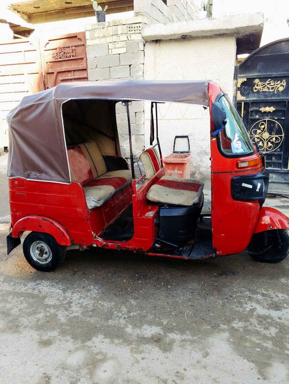 تكتك للبيع مديل ٢٠١٨ شهر ١١ اوراق اصلية شرط الرقم مكينة مكفولة تنقيص وتبخير كير اكسل كلجات مكفولة كهربائيات شغالة السعر ٣٣٠٠ للاتصال على ***********
