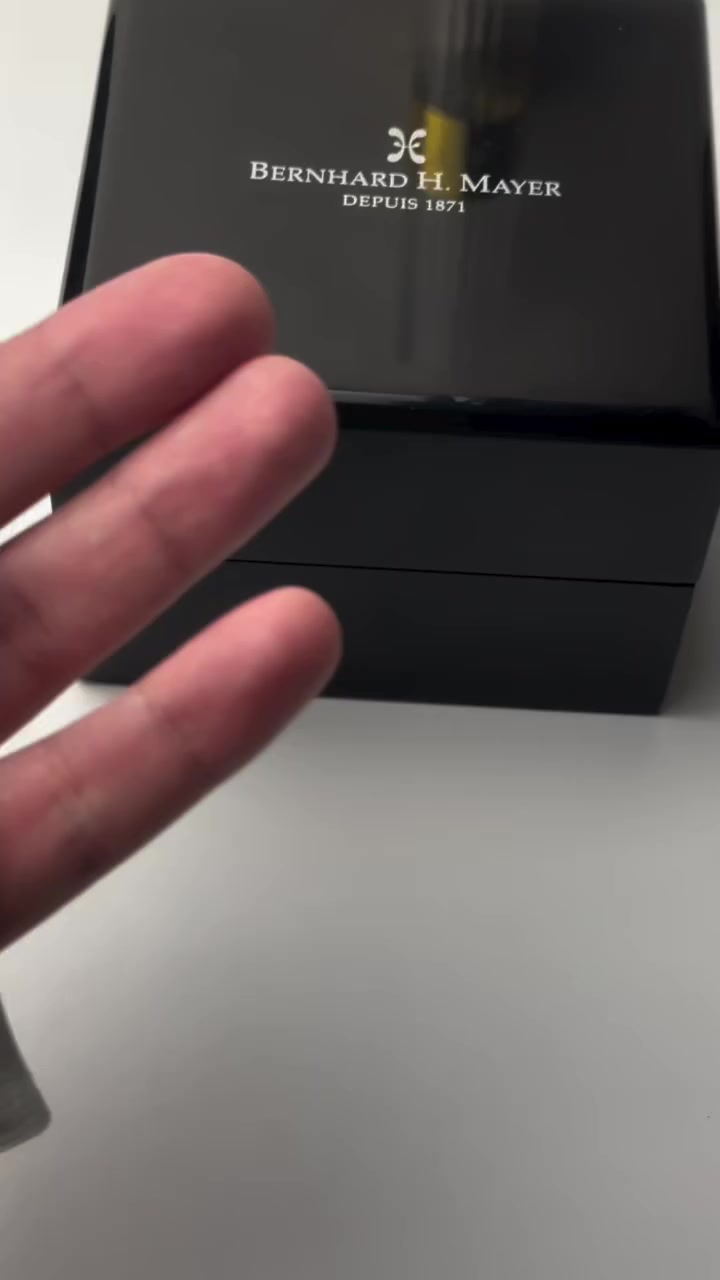 برنارد إتش ماير


**إذا كنت صاحب هذا الإعلان وتريد حذفه لأي سبب، رجاءا أرسل رسالة إلى الدعم الفني**