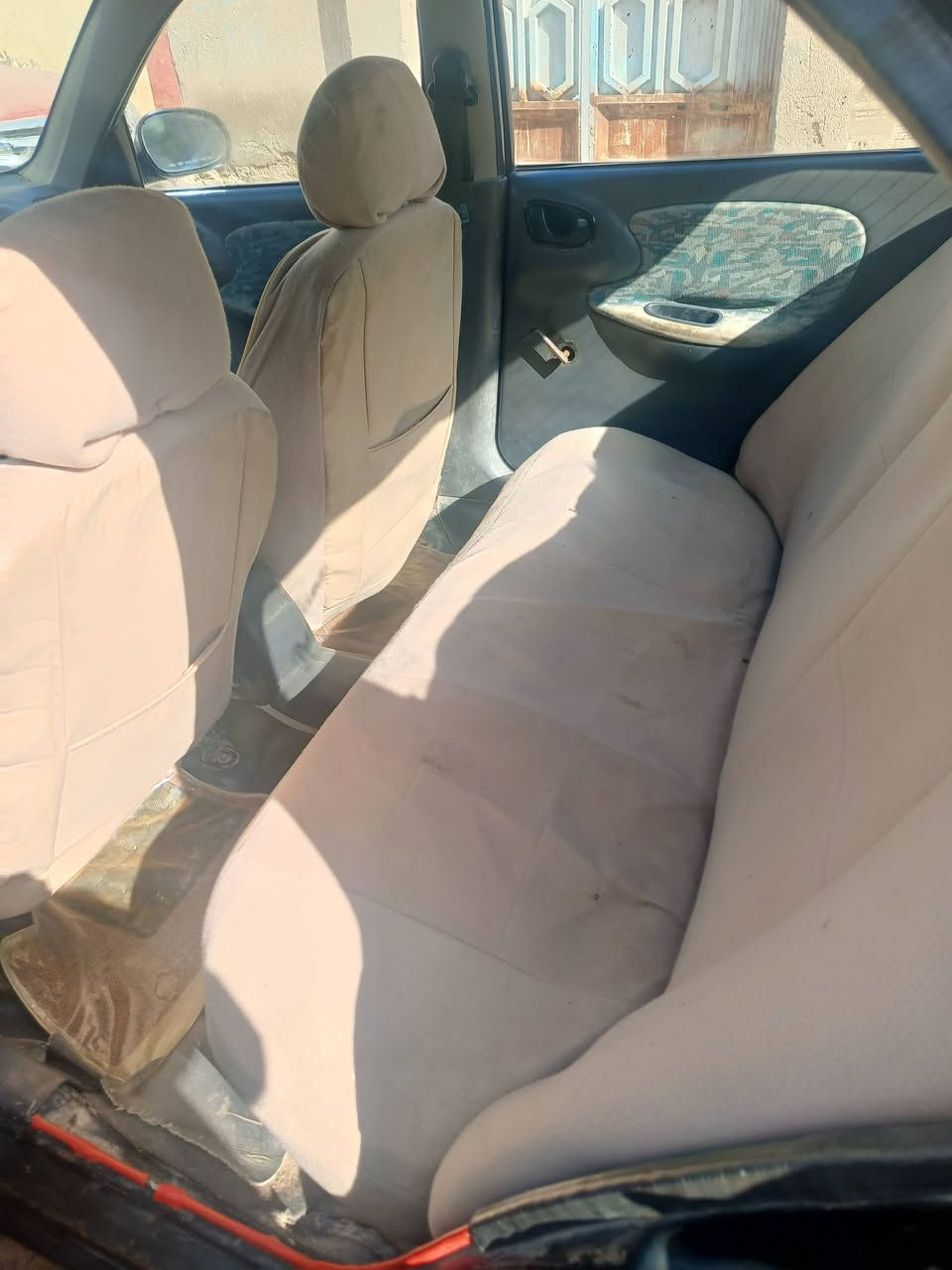 دايو لانوس موديل 97رقم بابل مكفوله من ضربه سعر 28 محرك وكير تمام حداده تمام محافظة  بابل *********** سنويه ماساقطه
