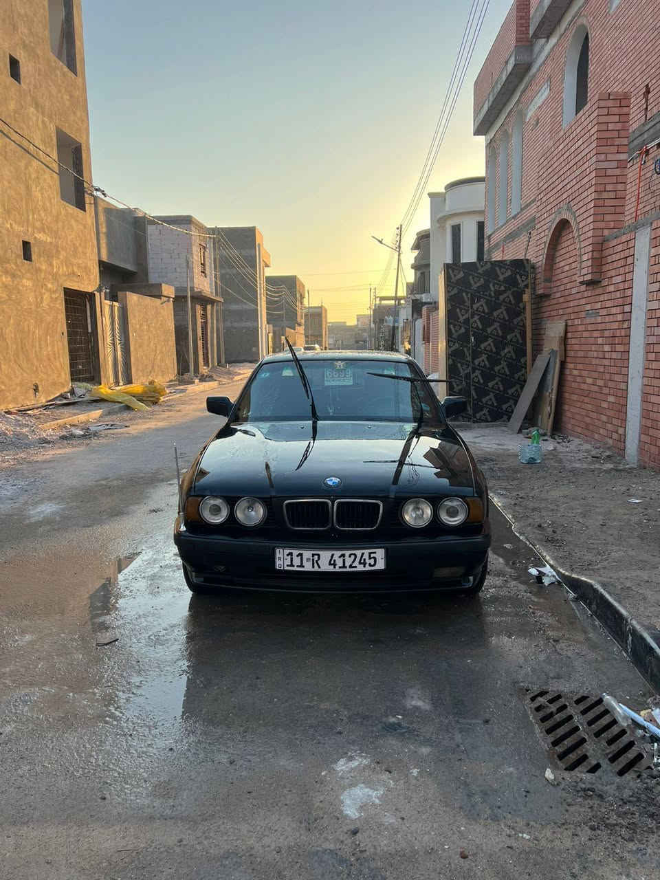 مديل ٩٢  محرك مسكر عد ٥٢٥سياره جاهزه كير محرك بيها نواقص قليله مثل يده مال باب و فان مال تبريد والباقي كله تمام سنويه منتهيه صار ٤ اشهر رقم بغداد الجديد راعيها بالبصره و السياره مكانها بصره  الاتصال على الرقم *********** البصرة, العراق
