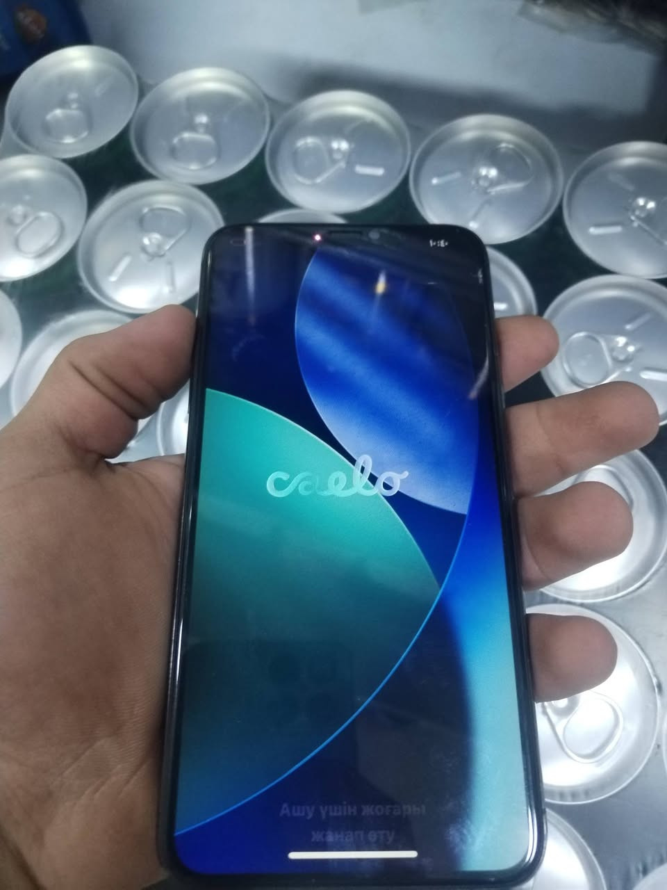 ايفون 11برو ماكس مغفول ايكلود لسعر 150وبي مجال بسيط ***********
