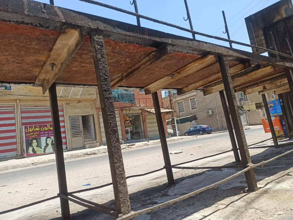 سلام عليكم
الارتفاع الكلي 110 الغمج 60 العرض 80الطول 205 الحوض

الشوايه طول 5متر وعرض 80 ورتفاع 95 بليت جكر 6ملم

عنوان شعب حي أور رقم تلفون ‭***********‬
