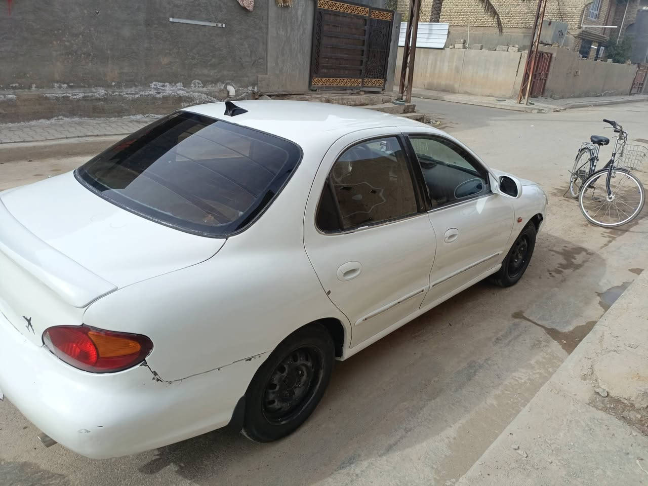 سلام عليكم ورحمة الله  سياره النتره للبيع مديل 2000سياره مصبوغ عام سنويه يلا 2027تخم تاير باتري صدر كله جديد    كير ومكينه  فول  سياره جديده بمعنه الكلمه سعره 45وبيه مجال مكان السياره بغداد او التاجي او الطارميه هاذه  رقم  ‏‪***********‬‏                ‏‪***********‬‏
