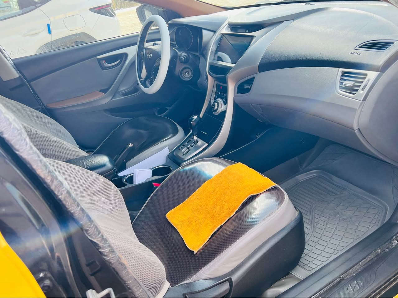 لبيع هونداي النترا موديل 2012 امريكي حادثه جاملغ امامي جهه الصدر فقط بدون دواخل والباقي مكفول ليبل واخد 
فول مواصفات مكينه 2000 دوش ما مفتوحه كير حداديه 
تبريد تخم تاير ابو الخط ويل حراري دوشمه خليه مه ارضيات 
ما تصرف عليها لو الف دينار  رقم بغداد مشروع وطني مصفره 
هيه وغرمات مكان سياره بابل المركز 
السعر 105 
*********** حلة, بابل
