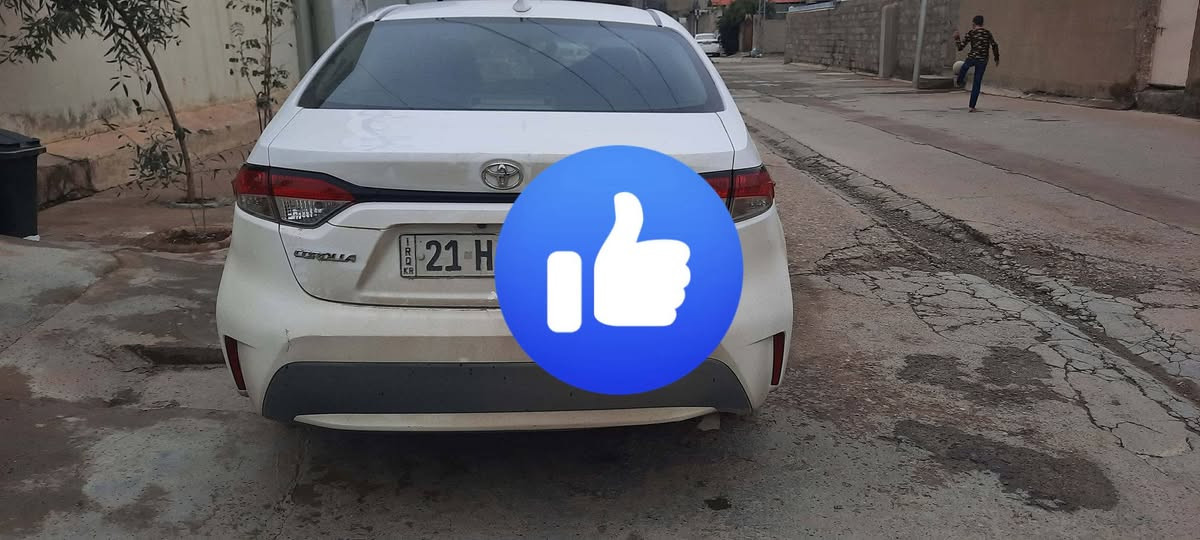 سلام علیکم اخوان 
کورولا للبیع مودیل 2020
مواصفات LE ،
ماشیە 130,000مایل 
شاشە ، کامرە ، تحکمات ستیرن ، ئوتو هولد ، هندبریک بصمە ،......
مواصفاتها معروفە یعني ما یحتاج اوصفها هي المعروف والمرغوب
-عندها بطاقە بنزین ، رقم سلیمانیه، وعلیها تخم ویاله مال SE
-حادثها كلش خفیف ومرفق صور الحادث
رجاء اقرا المنشور اذا شراي راسلني بالواتساب ، رقمي ***********
سعرها 155 ورقە وبیها مجال للطیبین

مكان سليمانية
