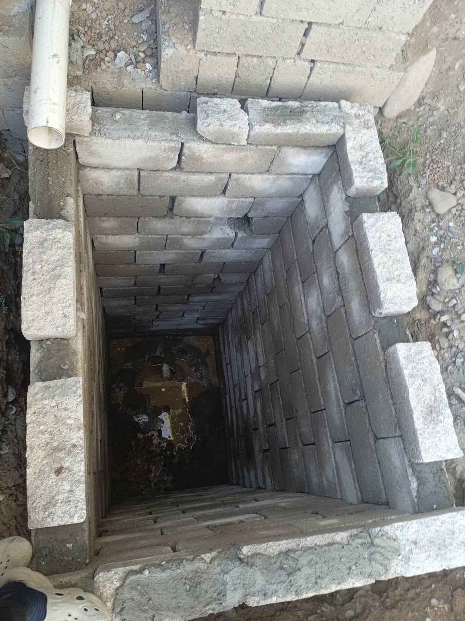 السلام عليكم بعد التوكل على الله
١_كادر بناء درجة اولى
٢_كادر لبخ درجة اولى 
٣_كادر نجاره درجة اولى 
٤_صب خباطه ويدوي 
٥_ حفاره قصاطل وحفر الگاع القويه والبلان
٦_ بالمعدات جك همرات 
٧-تسيس مجاري كهرباء 
اخذ كافه المقاولات والعمال الحره تاخذ شقله جاهزه 
عليك بس تباوع ... تحياتي اخوكم .. هيثم اي ستفسار تجاه عملي حاضر ***********
