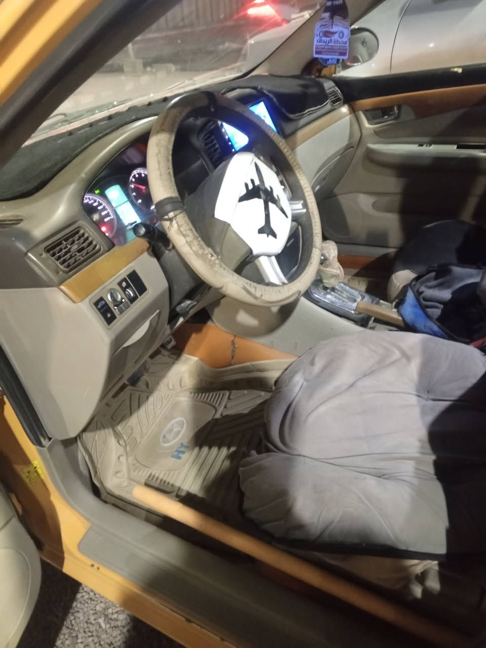 ليفان موديل 2011 محرك كير كورلة  خير من الله  حدادية  جديد   مكان الانبار  السعر 40 وبيهة مجال  ***********
