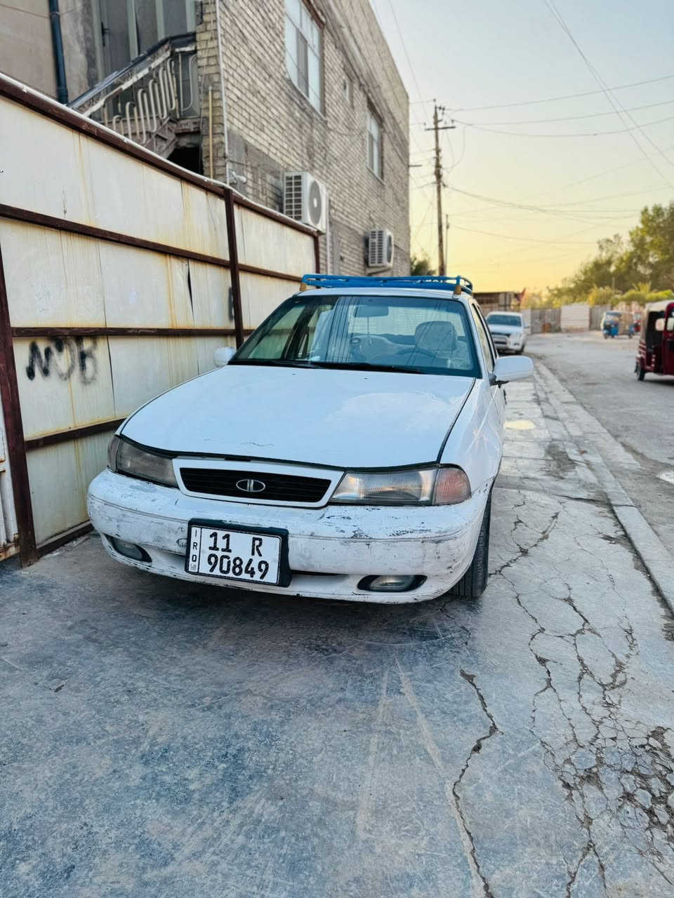 دايو سلو موديل 1996 مكينه وكير خير من الله كير اوتو ماتيك تخم داير جديد باتري جديد كهربايات شغاله ترايك وين ماتريد هزه جديده سنويه 2031 مداور ثاني يوم السعر 30 وبي مجال للشراي مكاني بغداد المشتل للاستفسار ***********
