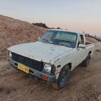 سيارة تيوتا موديل 1980 نضيفة كدامك الصور محرك كير نضيفات ارقام وسنوية ...