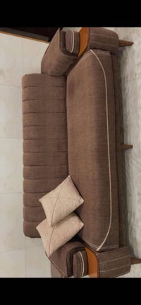 قنفه ثلاثية • نظيفه جدا • بغداد الدورة