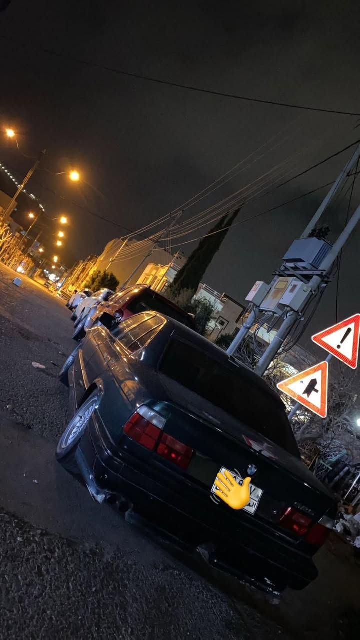 520 كير عادي مكينه كبس 
لون زيتوني 
عام جماليه 
اربع جامات كهرب 
سعر 55 ومجال 
3 اوراق غرامه تنزل من السعر 
ماجاوب تعليقات موجود خاص 

*********** واتساب
