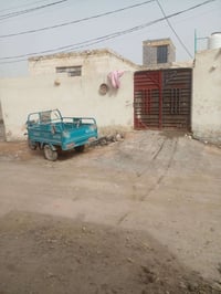 عندي البيت زراعيه لبيع مساحته ٢٠٠ متر بي غرفتين مطبخ حمام توليد صاله  ...