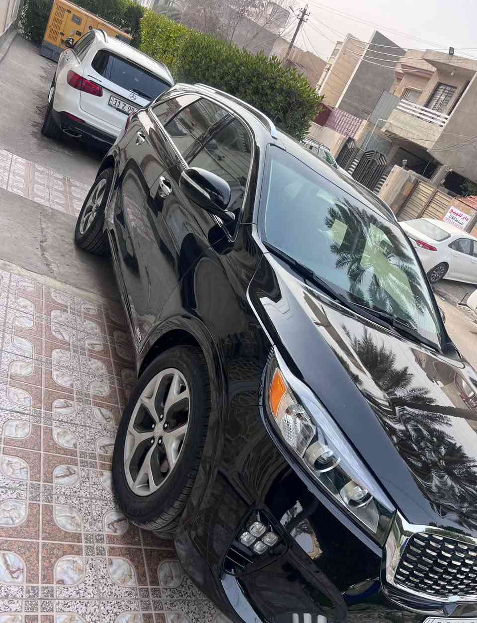 السلام عليكم
للبيع كيا سورنتو

موديل 16 الفئه SX V6

اخوان السياره وارد امريكي 

فوول مواصفات 1/1

الضرر جاملغ ايسر فقط بدون دواخل

صورة السونار مع الصور

السياره فوول من حساس التاير للبانوراما

كشنات كهرباء تدفئه تبريد

السياره 7 راكب

محرك6 سلندر 

بانوراما

بلاجكتور خليه

ويل كروم

الون اسود ميتالك

السياره جاهزه بدون اي نقوصات

رقم بغداد تحويل مباشر

معروفه مواصفات الXS

تجي فوول الفول 

ماشيه 92 مايل

صور الحادث مع المنشور

مكان السياره بغداد

السعر ب194$ ورقه وبيه مجال بسيط حك الجيه

واي استفسار اني حاضر

***********

***********

( محمد الصعب )
