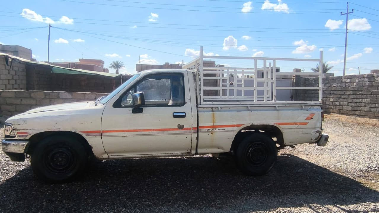 السلام عليكم يوجد بكم موديل89 للبيع محرك2400 كروسيده السعر 25 ورقه وبي مجال شي قليل العنوان الشرقاط الرقم ***********
