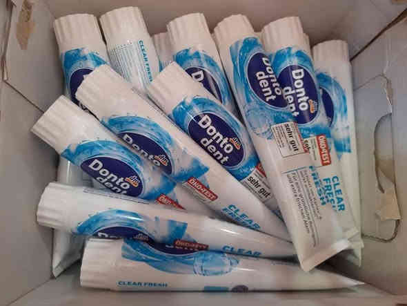 السلام عليكم ورحمة الله وبركاته✋✋

تم توفير معجون الأسنان الألماني 🌹🌹

✨ معجون أسنان Clear Fresh – حماية ألمانية تدوم😊

يقدّم لك معجون Clear Fresh تنظيفًا فعّالًا بتركيبة لطيفة خالية من الميكروبلاستيك، مع فلورايد لحماية الأسنان من التسوّس ونكهة نعناع منعشة تدوم.

مناسب للاستخدام اليومي، منتج ألماني بجودة عالية

 السعر 4. الاف فقط

يوجد بيع جمله و مفرد 💪💪

زورونا في موقعنا هيت حي العمال مجاور مخبز النامس مقابل مجمع الحياه الطبي

للحجز والاستفسار مراسله الصفحه او المراسله ع الرقم ***********

يوجد توصيل في هيت وجميع محافظات العراق 🌃🌃
