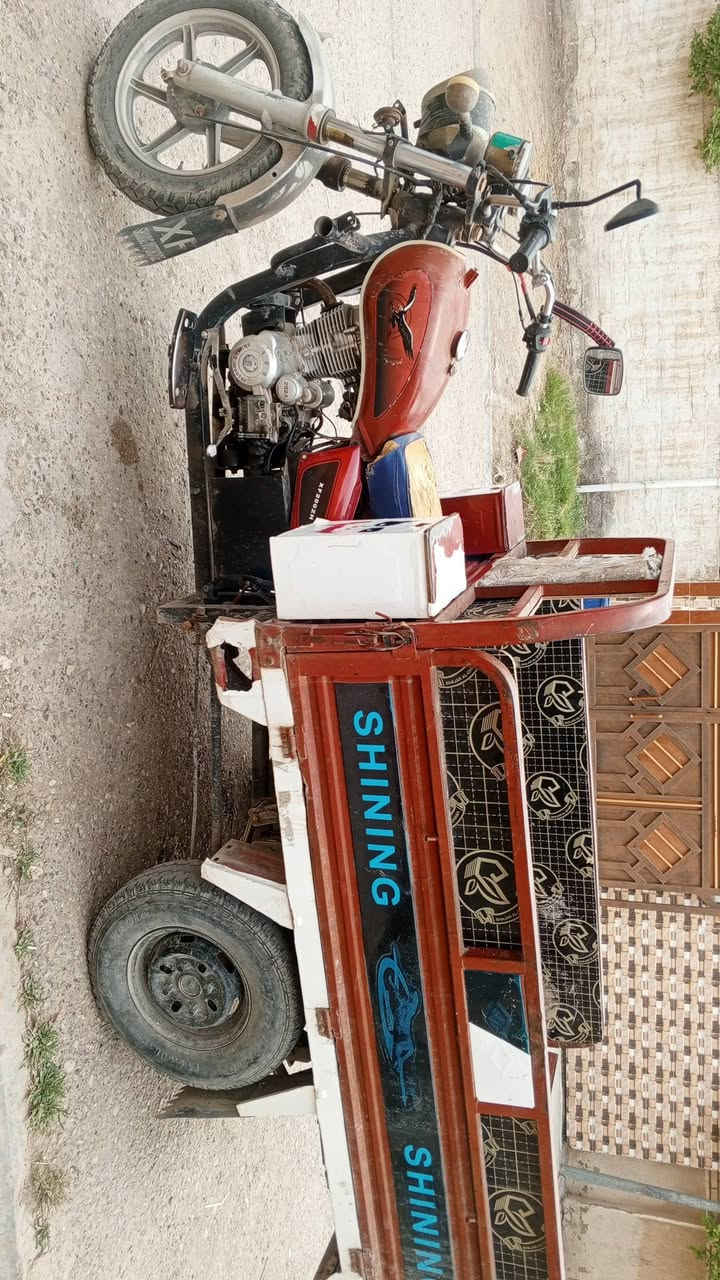السلام عليكم ستوته ام طير موديل 21 محرك 23اوراق كامله شمالي الستوته شغاله نقص فقط كهربائيات خلفيه 
مليون و150وبيه مجال ***********
