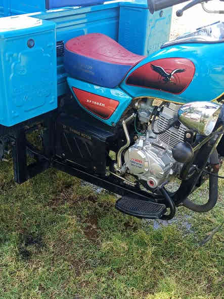 سلام عليكم ستوته للبيع 2023نضيفه ماماشيه هواي رحمه على والديه المو شراي لا تعبني السعر 2500 قفل ومامتواجد مكاني نعمانيه على النت ***********
