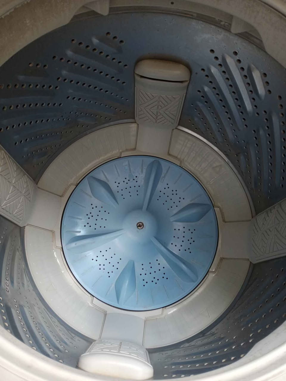 غساله باناسونيك 13 كيلو حجم كبير تغسل بطانيه بلاديه على الشركة على الفحص يوجد توصيل 
*********** بغداد, العراق
