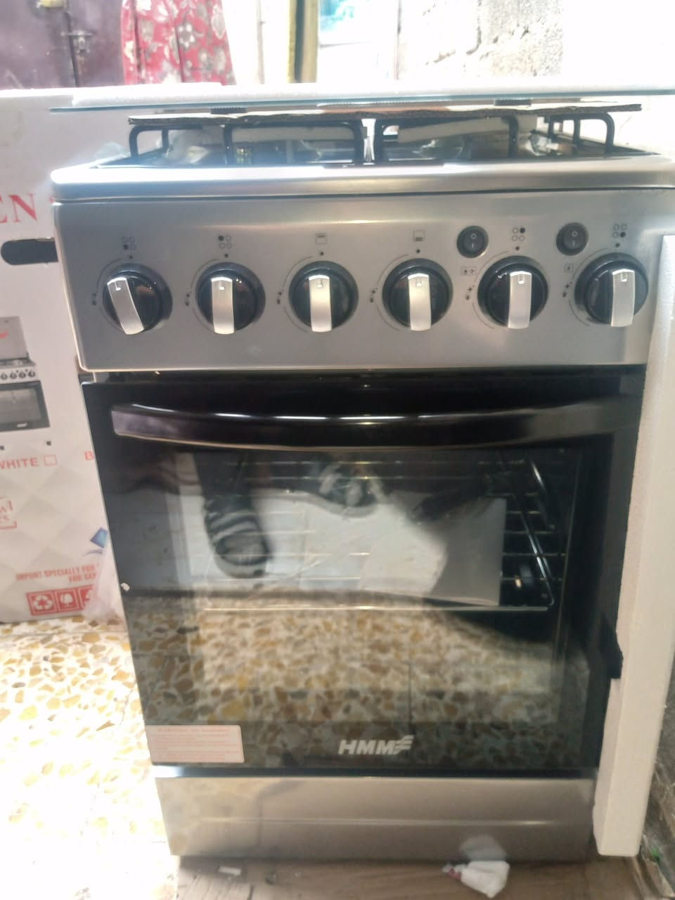 السلام عليكم طباخ للبيع جديد ما مستعمل سعره 125  بغداد نهايه حيور اتصل على رقم *********** الفيس ما متواجد
