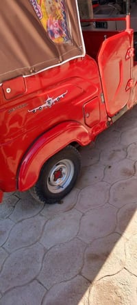 تكتك للبيع موديل ٢٢ شهر ٨  اتصال ع الرقم انا مكلف بالنشر ٠٧٨٤٩٤٧٨٦١٧