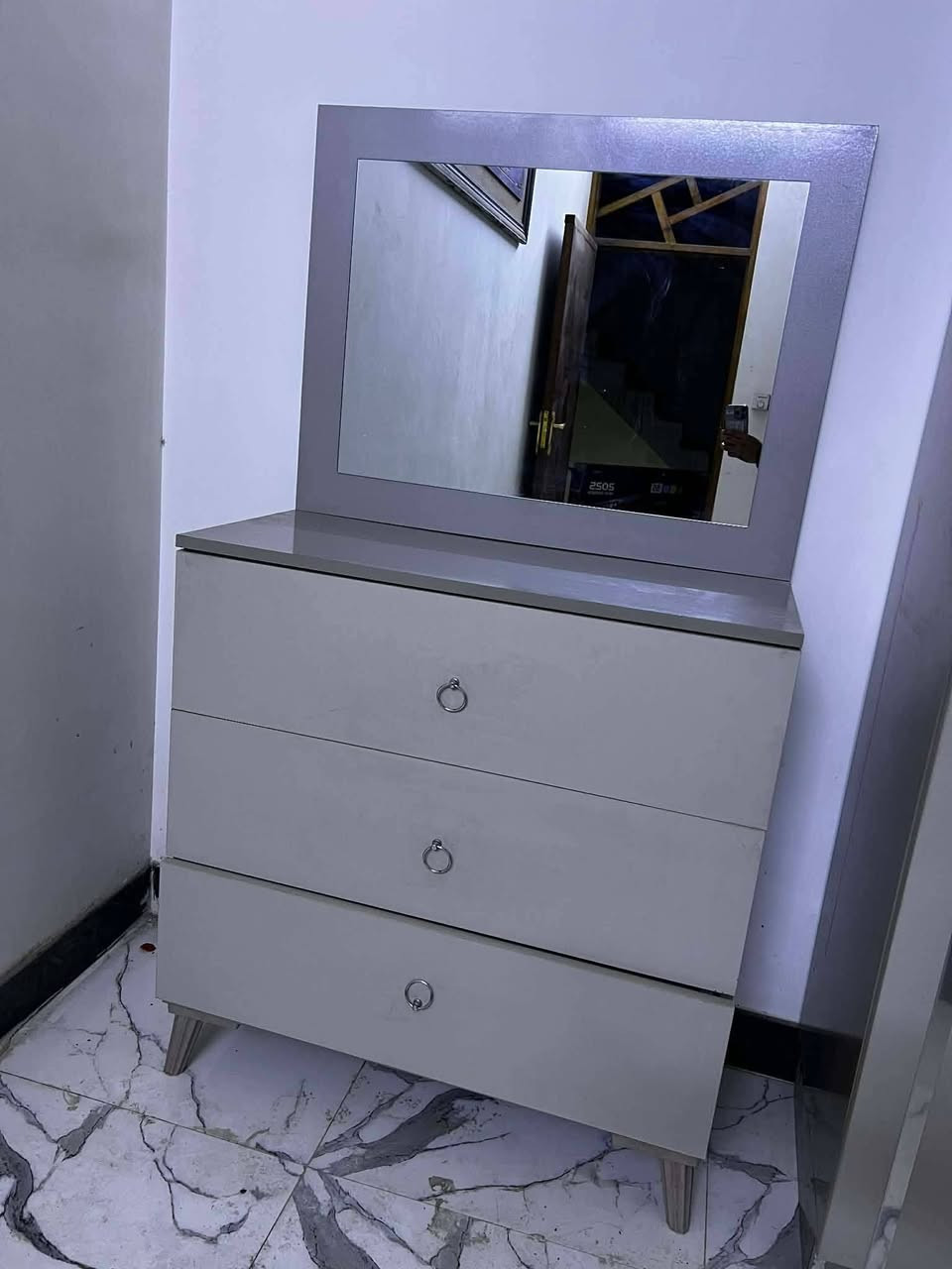 قفلهة ٤٢٥ بغداد مدينه الصدر


**إذا كنت صاحب هذا الإعلان وتريد حذفه لأي سبب، رجاءا أرسل رسالة إلى الدعم الفني**