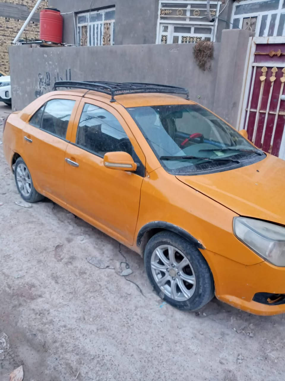 جيلي موديل 2011 رقم بابل موجودة في بابل حي نادر الثالثة رقم الهاتف *********** السعر 23 او بيه مجال
