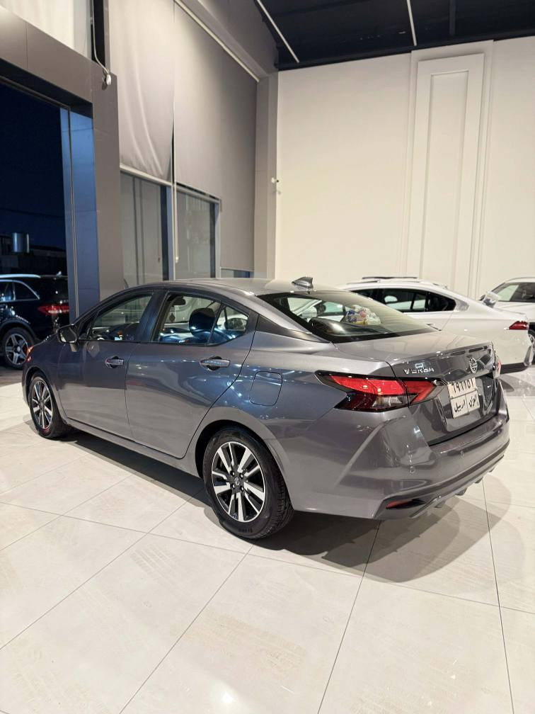 سێ پارجە پێشەوە سبوخە 
تەزرەیکی کەمی هەیە
141000هەزار کیلۆمەتر رۆشتوە
ژمارەی موبایل
*********** أربيل, العراق
