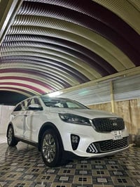 سورنتو ٢٠١٩ • ٦ سلندر • كفالة