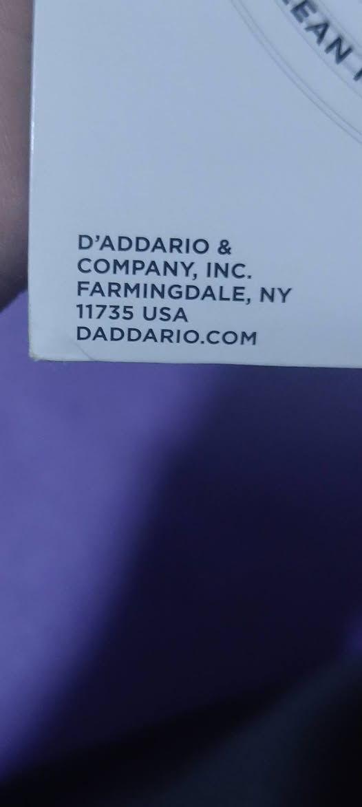 اوتار ماركة D'Addario لامريكيه لاوتار مصنوعه من الزنك والبرونز 1باكيت بيع 10سيت كل سيت بيه 6اوتار 50الف مع التوصيل


**إذا كنت صاحب هذا الإعلان وتريد حذفه لأي سبب، رجاءا أرسل رسالة إلى الدعم الفني**