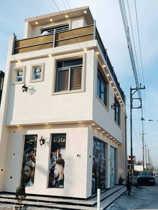 محلات اثنين للايجار في عمارة جديدة وجاهزة  الموقع الدورة البوعيثة خلف المجزرة شارع عريض ومنطقة سكنية للتواصل ***********
