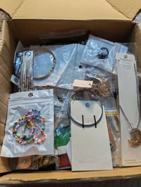 ٥٠ قطعة • إكسسوارات • كمية محدودة