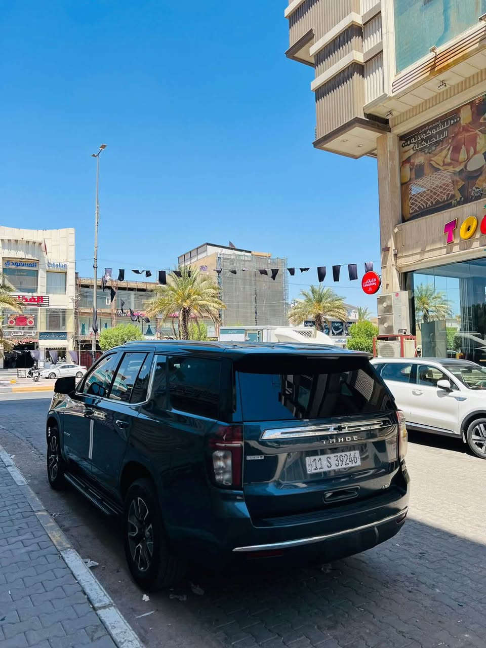 سلام عليكم تاهو 21 للبيع فقط بدون مراوس بيع فقط السياره بدون حادث ولا صبغ ولا ايرباك كفاله بغداد بسمي مكينه كير حداديه كارتون سياره جديده ماشيه 73 الف امريكي داخله تقرير مياه امطار حد التاير تعمل وتسير مكاني كربلاء للتصال ع رقم *********** ماجاوب ع نت ابد اكو رقم وتصل تحياتي للجميع السعر 355 وبيه مجال حك الجيه
