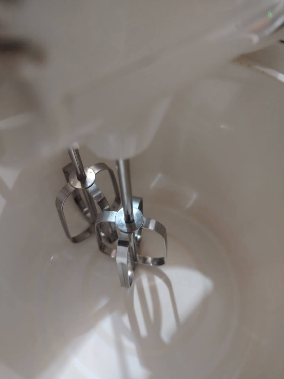 عجانه وخفاقه ماركه كينوود KENWOOD الجهاز باله جاي من بريطانيا اصلي نضيف جدا خمس سرعات حوض دوار السعر على الخاص


**إذا كنت صاحب هذا الإعلان وتريد حذفه لأي سبب، رجاءا أرسل رسالة إلى الدعم الفني**