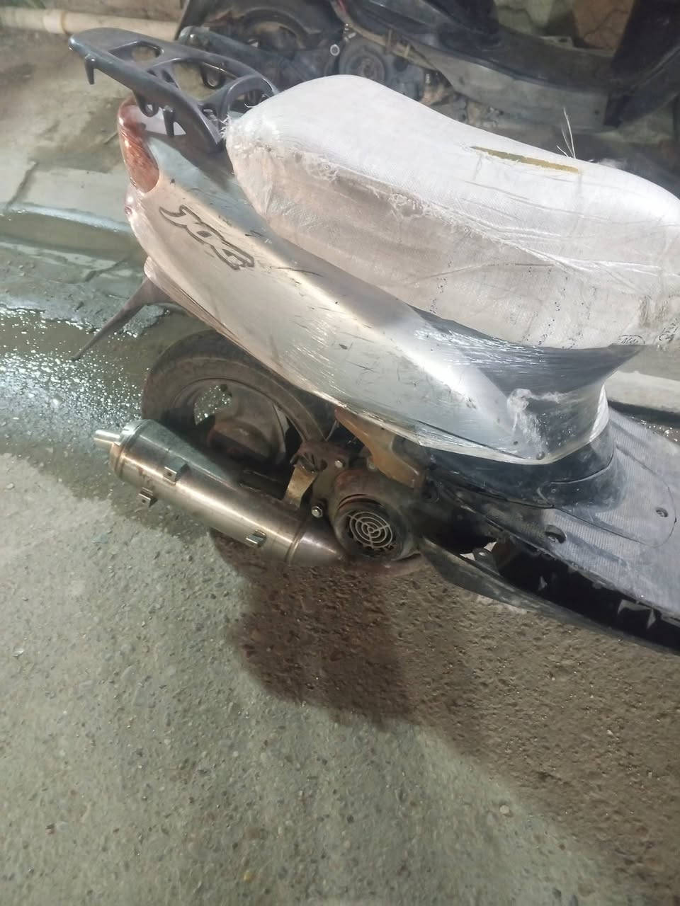 السلام عليكم هاي دراجة شغاله 75قفل *********** بي واتساب المكان الخطيب شارع خوله
