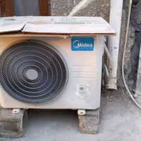 سبلت ٢ طن ميديا تماس كهربائي بالقطعه الداخليه فقط سعره ٢٠٠ الف