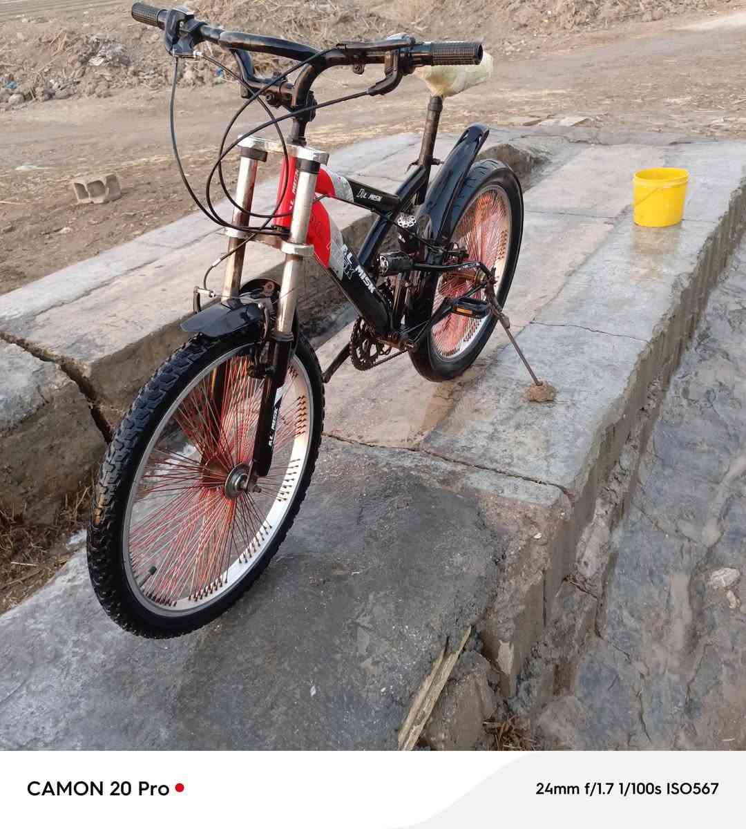 بايسكل للبيع المكان صويره وهذا رقمي ***********
