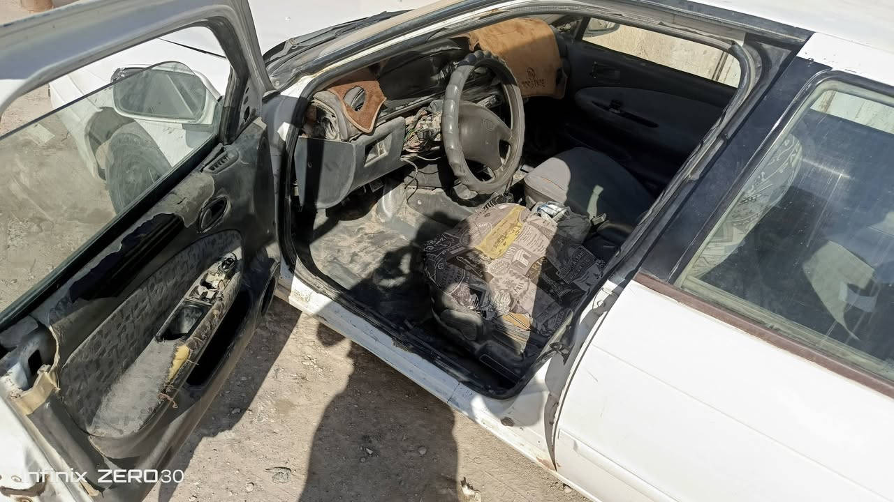 سلام عليكم سياره سيفيه البيع مكينه وكير وحداديه جديده سياره موديل 1994 سياره حائز ثالث نطيك مكاتبه او وكاله عامه  سياره على كد حال  لي ماتعجبه خلي يعبر منشور  فدوه روحله مكان كوت *********** سعر 18وبيه مجال وترهم مراوس
