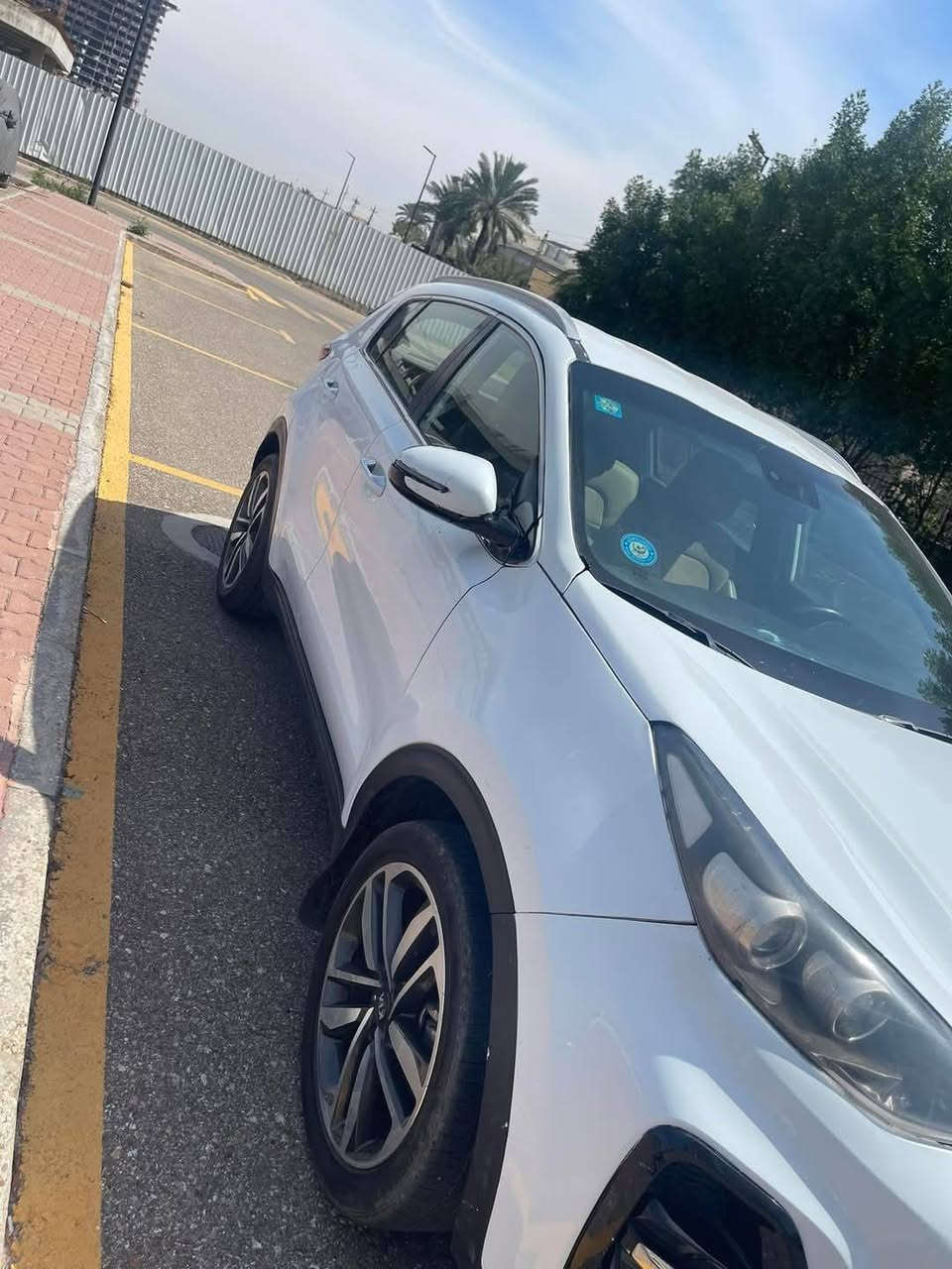 سياره خليجيه كيا سبورتج مديل ٢٠
٤ قطع صبغ
نص فول
رقم بغداد
رقم الموبايل     ***********

السعر ١٣٠ وبيها مجال
العنوان الديوانيه
