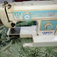 بلازما وميز ب ١٠٠ الف وبيهن مجال ونظيفات مستعملات قليل  مكينه برذر مست...