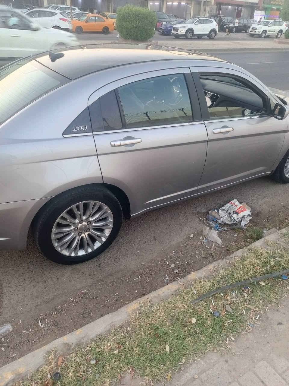 سي 200 كرايسلر موديل ١٤ فول مواصفات رقم بغداد دولي بسمي شاشه اندرويد كامره دوارة منضومة زنون اصفر فتحه سقف جلد تدفئة بالكشنات سيارة ادامة كامله تراي وين مايعجبك سونار مع حادث امريكا مرفق مع الصور للاستفسار *********** مكان بغداد
