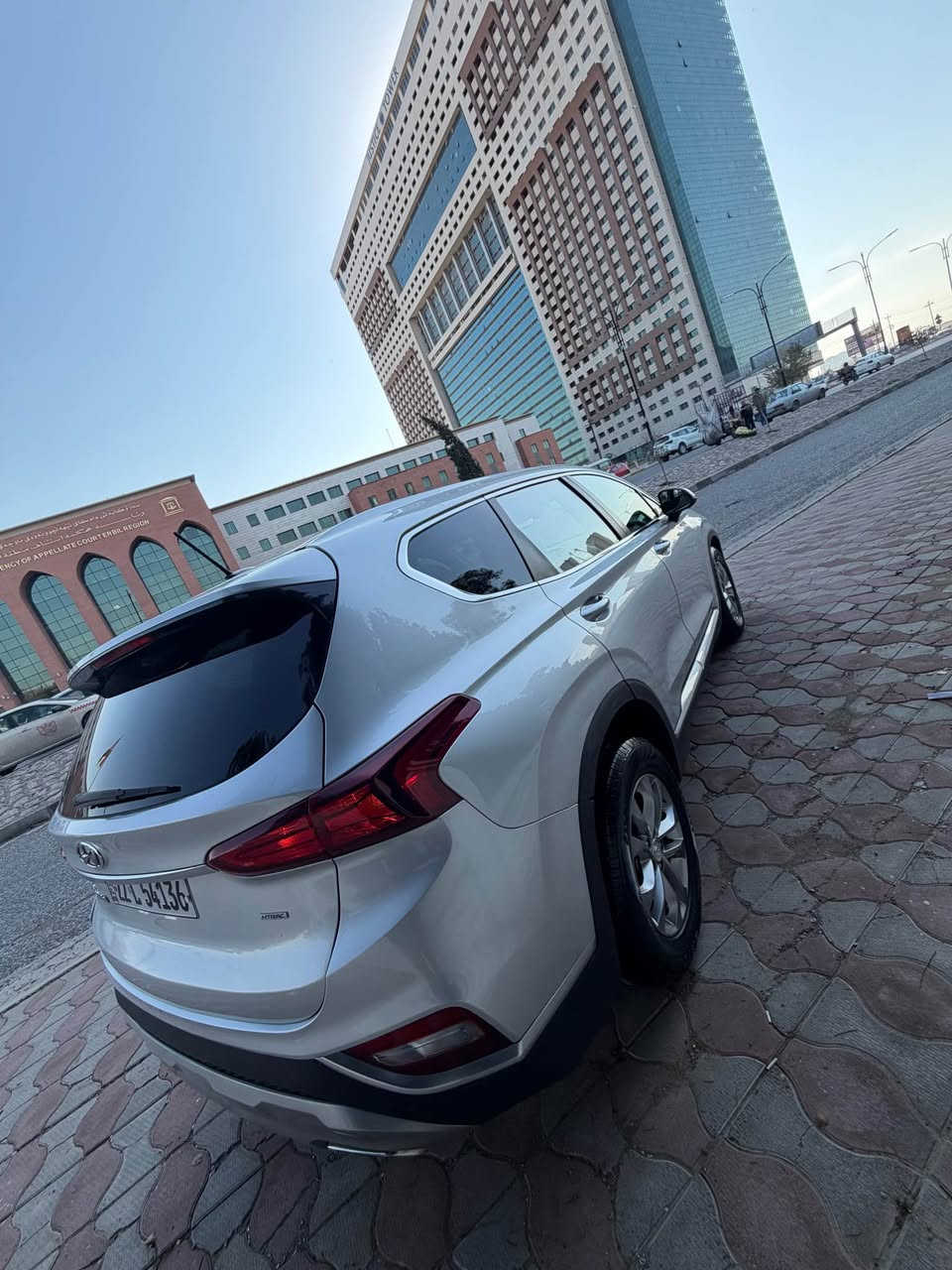 ‏‎سلام عليكم اخوان بعد الحب وتحيه.  شكرا.  المتابعينه الكرام. للبيع‎
(اقره المنشور قبل ماتخابرني و بيك خير وتدلل))‎
هيونداي السنتافي 2019وارد امريكي 
حادث سطحي بسيط ( فقد القباخ الجنته السندوق) 
بجم امامي خلفي كبس 
اليبرباگ البشرط 
ماشية69ميل 
رقم اربيل ( ترقيم جديد ) ( وكالة او تحويل ) 
النفس اليوم التحويل
مواصفات :- 

‎محرك 2400 
كير 6 نمر 
شاشة كبيرة لمس 
كاميرا خلفية دواره 
رادار امامي + مانع تصادم 
رادار جانبي ( نقاط عمياء ) 
كشنات كهرباء 
هندبريك بصمة 
مثبت سرعة 
تحديد مسار 
اوتو هولد 
فول تحكم ستيرن 
تدفئة كشنات 
دواخل لونين 
ويل كب 
لد نهاري 
اضاءة ترحيب بالابواب 
تبريد قطعتين 
وباقي المواصفات المعروفة … 
مكان / اربيل مدينه معارض
السعر / 168$ وبيها مجال بسيط 
للاتصال / ***********وتساب☎️
‏***********🇮🇶 أربيل, العراق
