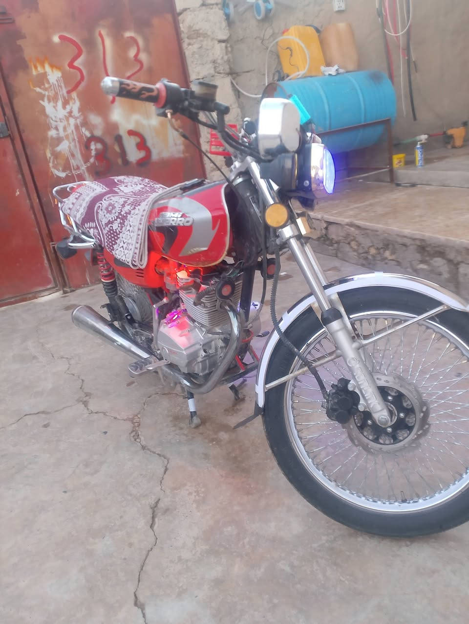 سلام عليكم دراجة للبيع 5كير موديل 2020اوراقها موجود مكينه ما مفتوح شرط بس تانكي بيخا فطر خفيف وملحوم ادفع سعرك وتعال خاص


**إذا كنت صاحب هذا الإعلان وتريد حذفه لأي سبب، رجاءا أرسل رسالة إلى الدعم الفني**