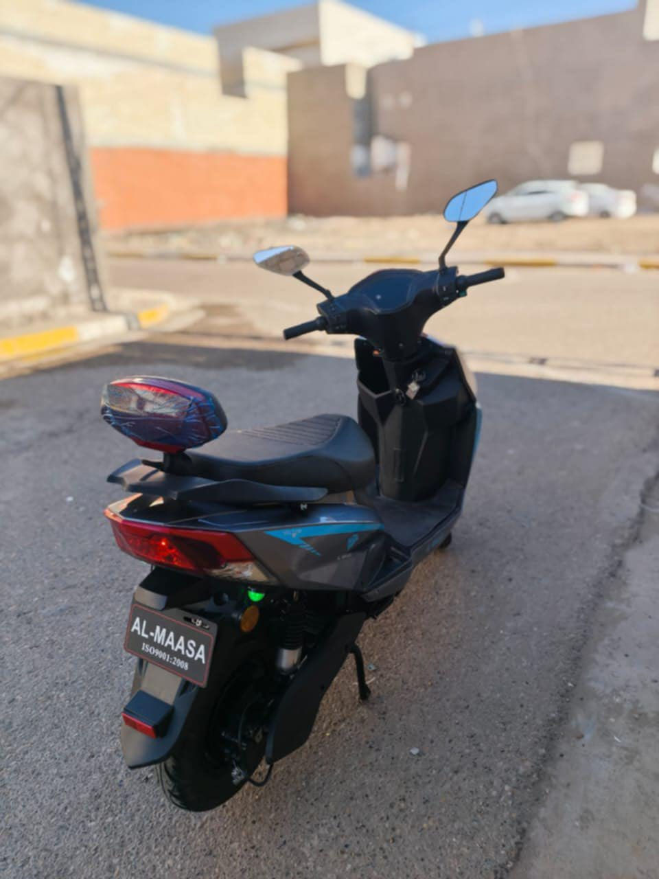 سلام عليكم ماطور شحن للبيع نوع سكنس من شركة الماسة أرقة شركة بالعراق موديل ((2025)) فول مواصفات بعدة جديد مستخدم شي قليل جداا كهربائيات كلها شغالة هورن أشاير يمنة يسرة نشرات لايت زنون عالي ناصي لد امامي مرايات كلة كامل تشغيل سويج وبصمة وكارت تچوة خلفية الماطور ضد المي شاشة دجيتل نضام الR بك يعني يرجع ليورة أربع سرع سبورت 6بطاريات كلهن على الفحص الماطور كلة على الفحص وين متريد افحص الماطور شخط ما بي تايرات بعدهن جدد لون مميز الماطور بعدة جديد السعر 600 وبي مجال كلش بسيط للشراي وللطيبين المكان الأنبار الرمادي /الرقم ***********
