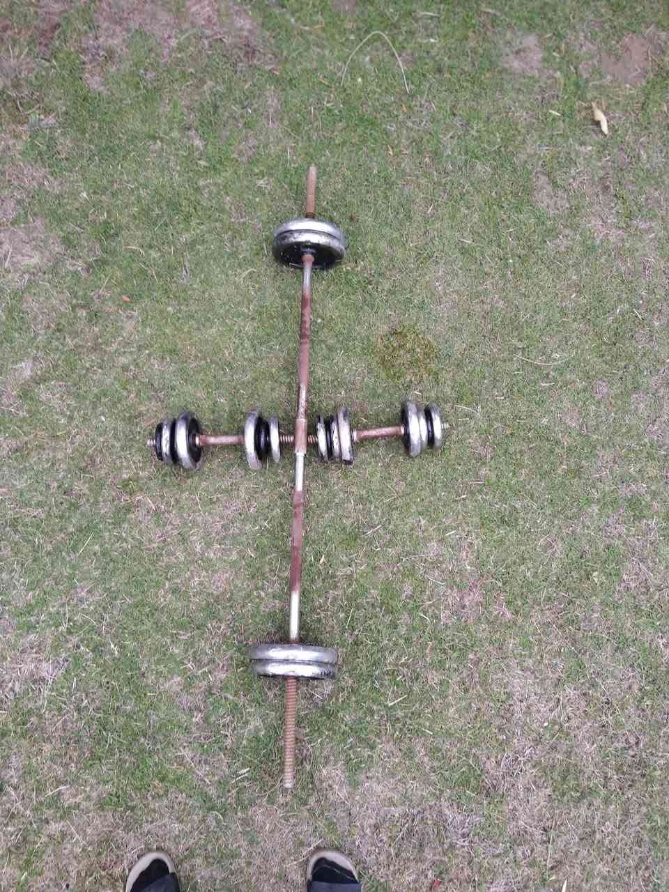 سلام عليكم حديد اثقال للبيع الوزن 40كيلو سعر الكيلو 2000بي مجال او ويا شفت دمبلاس


**إذا كنت صاحب هذا الإعلان وتريد حذفه لأي سبب، رجاءا أرسل رسالة إلى الدعم الفني**