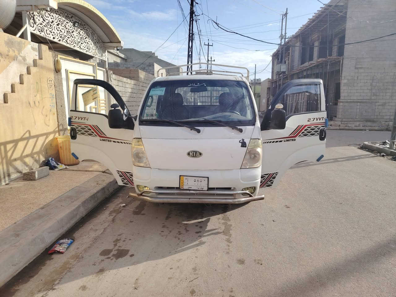 بنكو 2012سياره نضيفه فقط مبدل قماره السعر 95وبيها مجال بسيط تفاصيل اتصل على ***********
