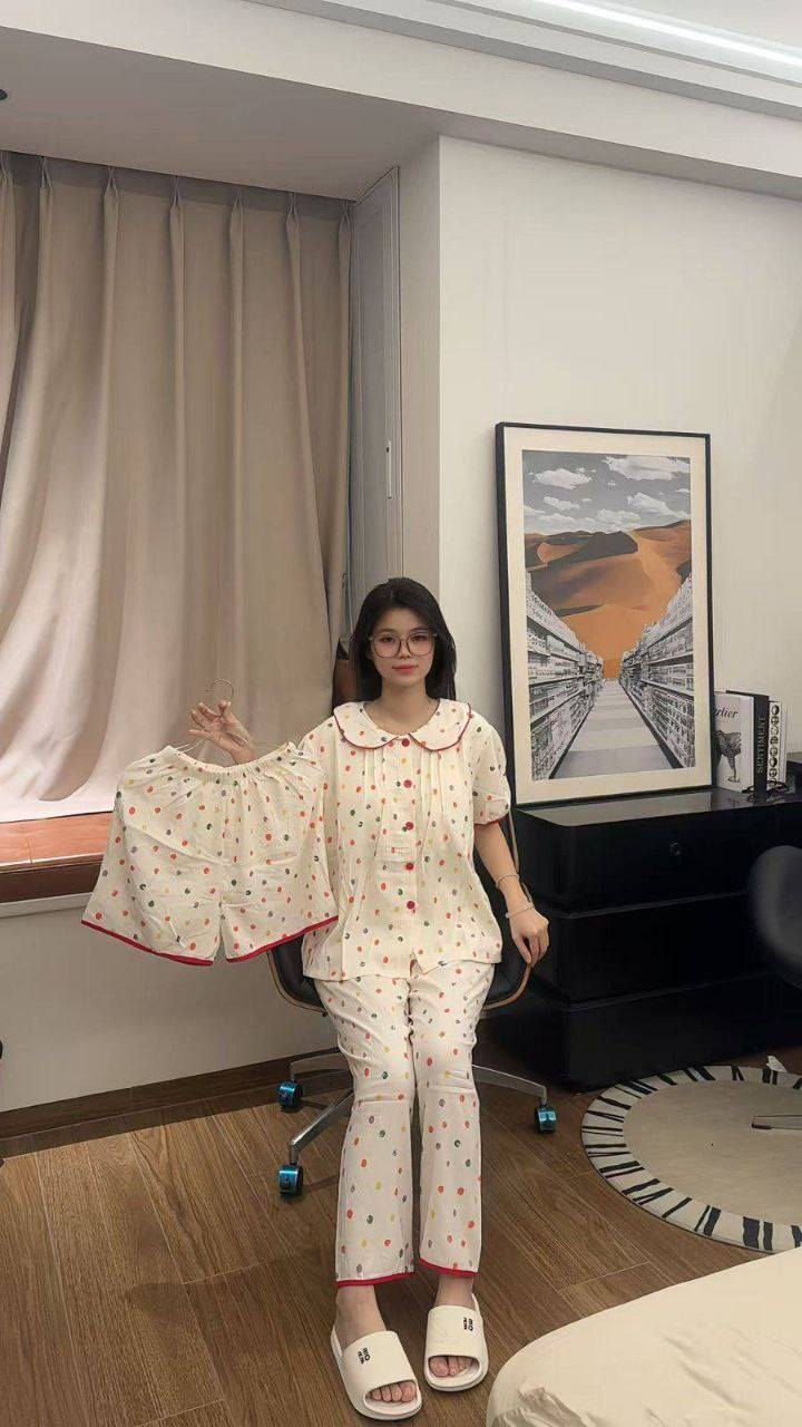 تراك كريشه 3 قطع
قياسات M L xl xxl
جمال القطع يمنة 🥹❤️❤️‍🔥
توصيل لجميع محافظات العراق


**إذا كنت صاحب هذا الإعلان وتريد حذفه لأي سبب، رجاءا أرسل رسالة إلى الدعم الفني**