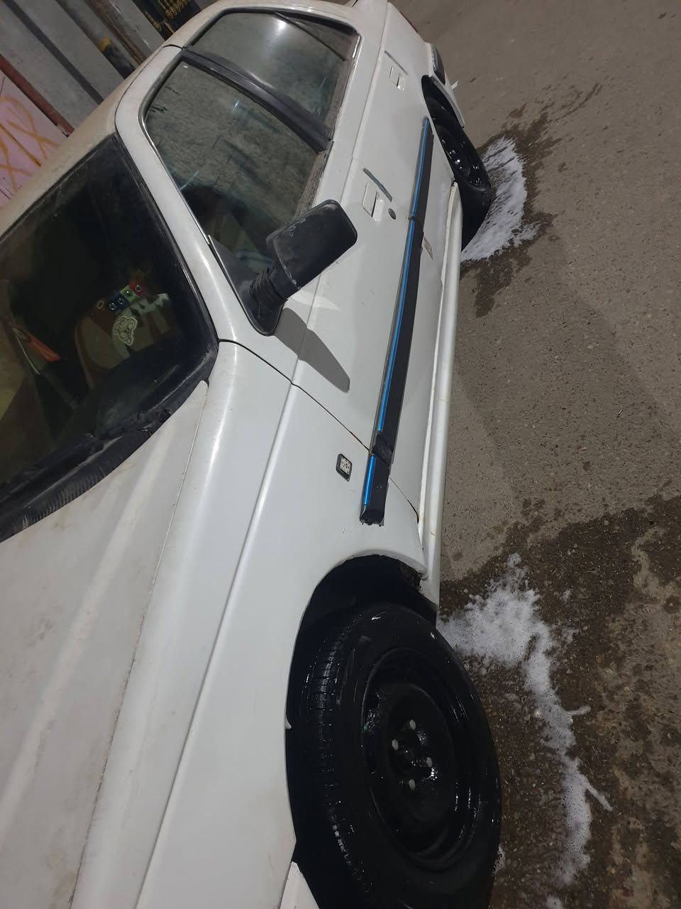 السلام عليكم بيجو بارس الموديل 2014
مكينه وقير كفاله
كفاله لمن الضربه من تبديل
تبريد تدفئه ويسويج
تخم تاير جديد
سنوة منتهيه بال 2022
سعر 37 وبيها مجال
***********
